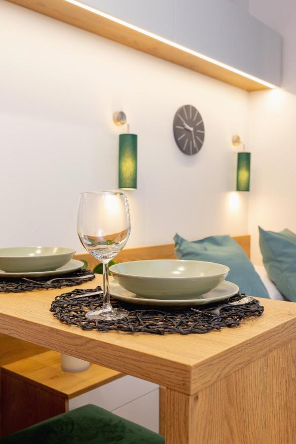 Krakow Trendy Studio Apartments By Noclegi Renters Luaran gambar